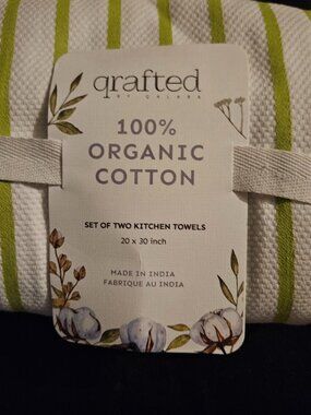 Qrafted by Calara Kitchen Towels (2) NWT